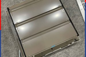 Quạt hút tường panasonic có chớp